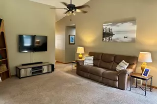 N9631 Emerald Ln, Appleton, WI 54915 - Photo 3