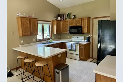 N9631 Emerald Lane, Appleton, WI 54915 - Photo 5