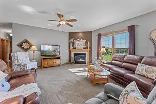 S2932 Golf Course Rd, Reedsburg, WI 53959 - Photo 11