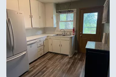 815 W Wisconsin Street, Portage, WI 53901 - Photo 9