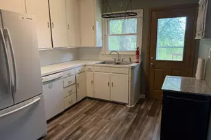 815 W Wisconsin St, Portage, WI 53901 - Photo 9