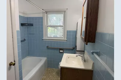 815 W Wisconsin Street, Portage, WI 53901 - Photo 15