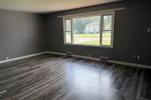 815 W Wisconsin St, Portage, WI 53901 - Photo 7