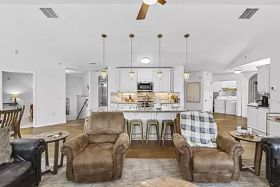 670 E Lake Avenue #210, Lake Delton, WI 53965 - Photo 23