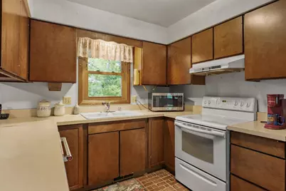 2913 Post Road, Madison, WI 53713 - Photo 17