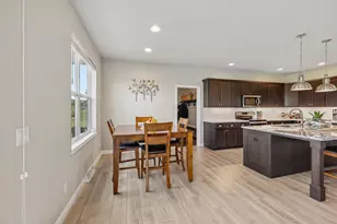 1060 Magic Meadow Ct, Verona, WI 53593 - Photo 11