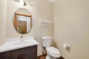 566 Enterprise Dr, Verona, WI 53593 - Photo 13