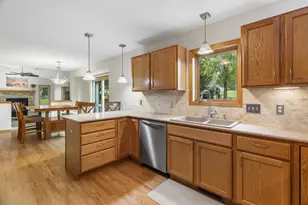 203 Maria Ln, Cottage Grove, WI 53527 - Photo 9