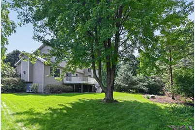 5230 Summer Ridge Drive, Madison, WI 53704 - Photo 15