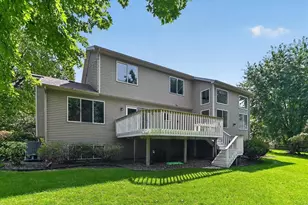 5230 Summer Ridge Dr, Madison, WI 53704 - Photo 7