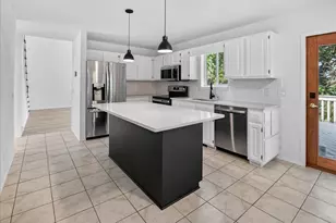 5230 Summer Ridge Dr, Madison, WI 53704 - Photo 23