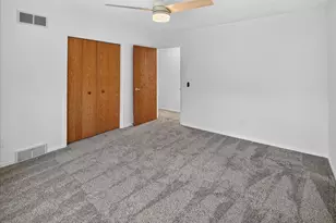 5230 Summer Ridge Dr, Madison, WI 53704 - Photo 49