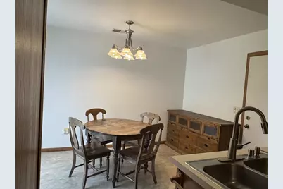 569 E Slifer Street #2, Portage, WI 53901 - Photo 13