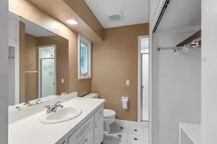 6501 Gettysburg Dr, Madison, WI 53705 - Photo 27