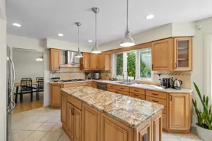 6501 Gettysburg Dr, Madison, WI 53705 - Photo 3