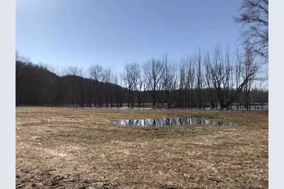 30615 Lakeshore Drive, Prairie Du Chien, WI 53821 - Photo 31