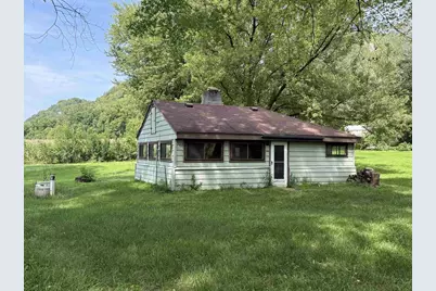 30615 Lakeshore Drive, Prairie Du Chien, WI 53821 - Photo 3