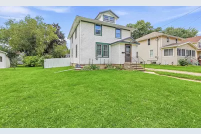 117 W Burnett Street, Beaver Dam, WI 53916 - Photo 3