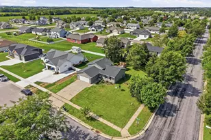 301 Ridgeview Dr, Lake Mills, WI 53551 - Photo 57