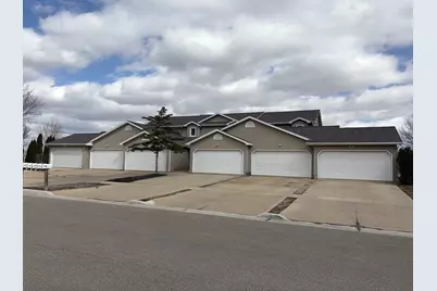 517-527 Trailside Drive, DeForest, WI 53532 - Photo 1