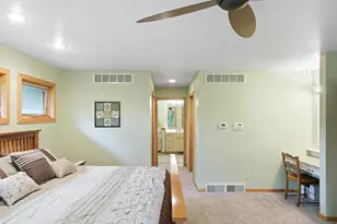 2903 Wood Thrush Cir, Portage, WI 53901 - Photo 15
