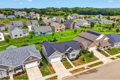 9928 White Fox Lane, Madison, WI 53562 - Photo 5