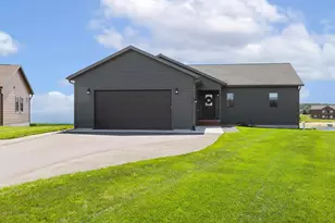 N8670 Beachtown Cir, New Lisbon, WI 53950 - Photo 27