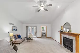 314 Henry Dr, Portage, WI 53901 - Photo 7
