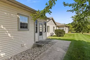 314 Henry Dr, Portage, WI 53901 - Photo 33
