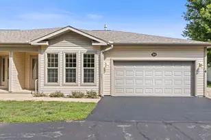 314 Henry Dr, Portage, WI 53901 - Photo 1