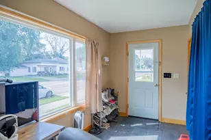 1016 Academy St, Elroy, WI 53929 - Photo 29