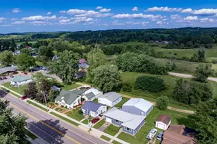 1016 Academy St, Elroy, WI 53929 - Photo 53