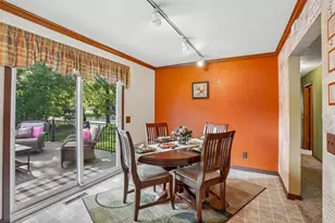 401 Woodview Dr, Sun Prairie, WI 53590 - Photo 15