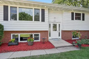 401 Woodview Dr, Sun Prairie, WI 53590 - Photo 7