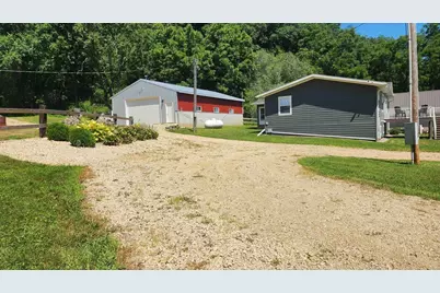 41180 Sleepy Valley Lane, Boscobel, WI 53805 - Photo 7