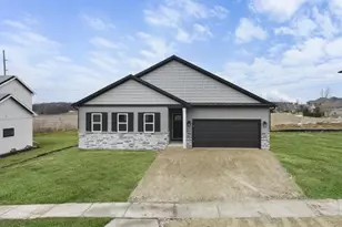 190 S 8th St, Janesville, WI 53536 - Photo 1