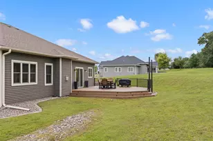 420 Ridgeway Dr, Rio, WI 53960 - Photo 77