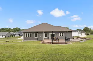 420 Ridgeway Dr, Rio, WI 53960 - Photo 73
