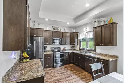 420 Ridgeway Drive, Rio, WI 53960 - Photo 17