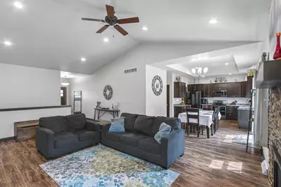 420 Ridgeway Drive, Rio, WI 53960 - Photo 29