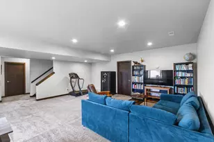 420 Ridgeway Dr, Rio, WI 53960 - Photo 57