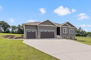 420 Ridgeway Dr, Rio, WI 53960 - Photo 85