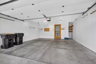 622 Springbrook Cir, DeForest, WI 53532 - Photo 77