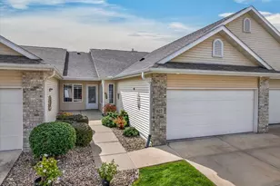 622 Springbrook Cir, DeForest, WI 53532 - Photo 45