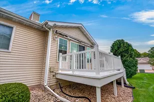 622 Springbrook Cir, DeForest, WI 53532 - Photo 55