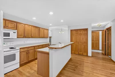 622 Springbrook Circle #43, DeForest, WI 53532 - Photo 7