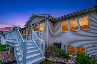 622 Springbrook Circle #43, DeForest, WI 53532 - Photo 5