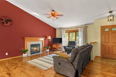 2338 Quartz Lane, Madison, WI 53719 - Photo 5