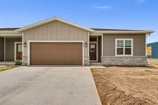 104 Hill Row, Portage, WI 53901 - Photo 1