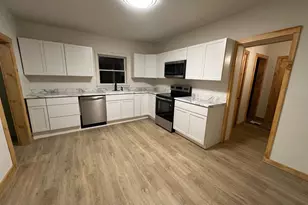 35 E Randall Ave, Rhinelander, WI 54501 - Photo 9